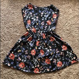 Mini summer dress in black